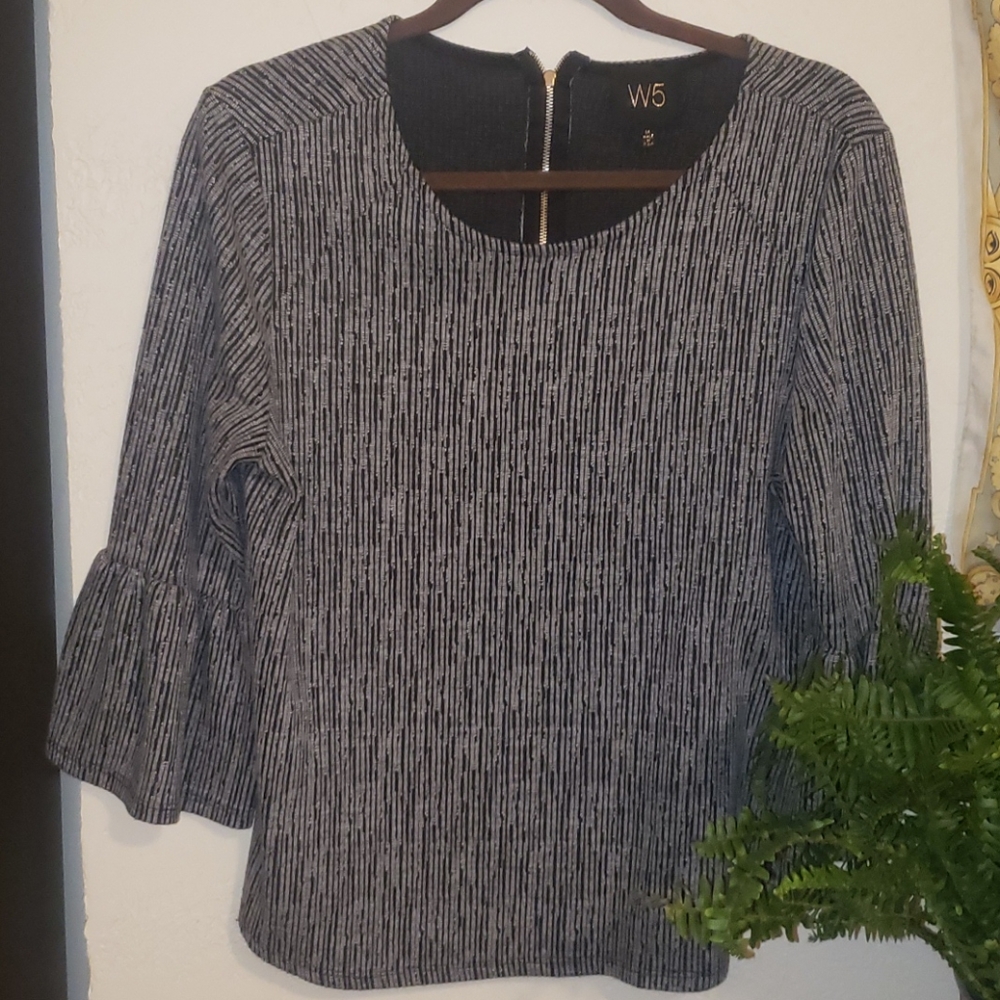 W5 3/4 bubble sleeve blouse